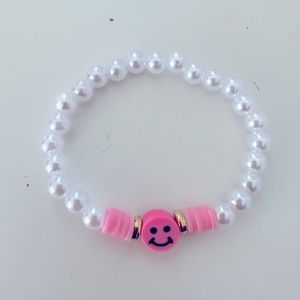 Pink happy face charm Pearl bracelets